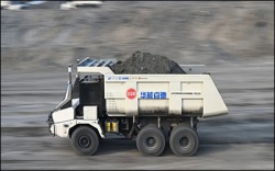 کامیون های معدن خودران با اینترنت ۵G در چین آزمایش شدند