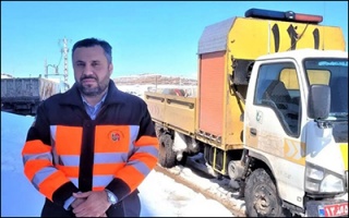 انجام بیش از ۴۹۸۰ کیلومتر عملیات برف‌روبی و نمک‌پاشی در راه‌های استان قم طی بارش‌های اخیر