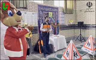 آموزش اصول ایمنی ترافیک به دانش‌آموزان مدارس حاشیه راه های استان قزوین