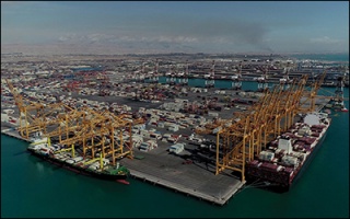 در حال حاضر بیش از ۶ میلیون تن موجودی کالای اساسی در بنادر کشور است