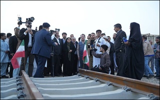 آغاز عملیات اجرایی ریل گذاری در بندر شهید بهشتی چابهار
