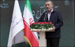 وزارت راه و شهرسازی کشور را به کارگاه بزرگ عمرانی تبدیل کرده است