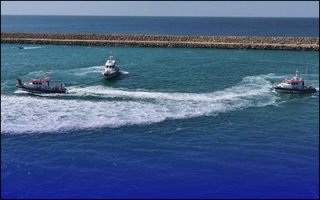 برگزاری مانور جستجو و نجات ، اطفای حریق و مقابله با آلودگی دریایی در بندر چابهار