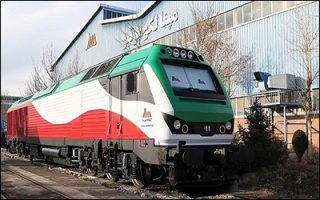 ابلاغ بزرگترین قرارداد تأمین ناوگان لکوموتیو کشور به گروه مپنا