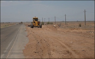 اجرای بیش از ۲۸۰۰ کیلومتر شانه‌سازی و اصلاح شیب شیروانی در جاده های استان کرمان