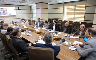 تدوین برنامه جامع بازنگری در مسیرهای ریلی مسافری کشور برای بهینه‌سازی شبکه حمل‌ و نقل