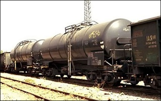 تغییر استراتژی در حمل محمولات نفتی ؛ انتقال سهم جاده به ریل از نیمه سال ۱۴۰۴