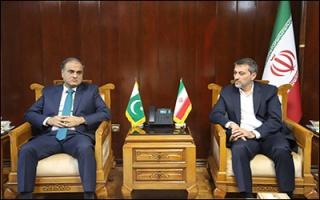 تأکید ایران و پاکستان بر توسعه همکاری‌ها در مناطق آزاد ؛ پیگیری راه‌اندازی کریدور چین ، پاکستان و ایران