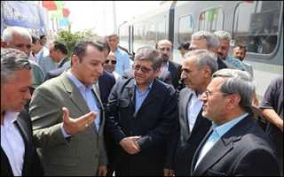 گام جدید راه‌آهن برای رفاه مسافران  ایستگاه قطارهای حومه ای رباط‌ کریم با تکمیل زیرگذر و احداث سالن انتظار برای مسافران ریلی ایمن شد