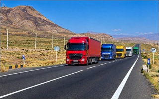 در سال جاری محقق شد ؛ جابجایی ۷.۵ میلیون تن کالای صادراتی و وارداتی از طریق مرزهای زمینی کشور