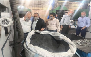 بازدید معاون ناوگان راه‌آهن از واحدهای تولیدی قطعات ریلی در کاشان  تأکید بر حمایت راه‌آهن از تولیدکنندگان داخلی قطعات ناوگان ریلی