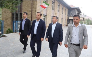بازدید معاون مسافری راه‌آهن از ایستگاه‌های سلماس و رازی  تأکید بر ارتقا زیرساخت‌های مسافری و مرزی