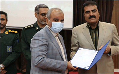 مدیر بنادر و دریانوردی غرب هرمزگان معارفه شد / بندر لنگه قطب ترانزیت خودرو و کانتینرهای یخچالی