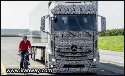 سیستم مرسدس بنز برای رفع نقطه کور در کامیون 